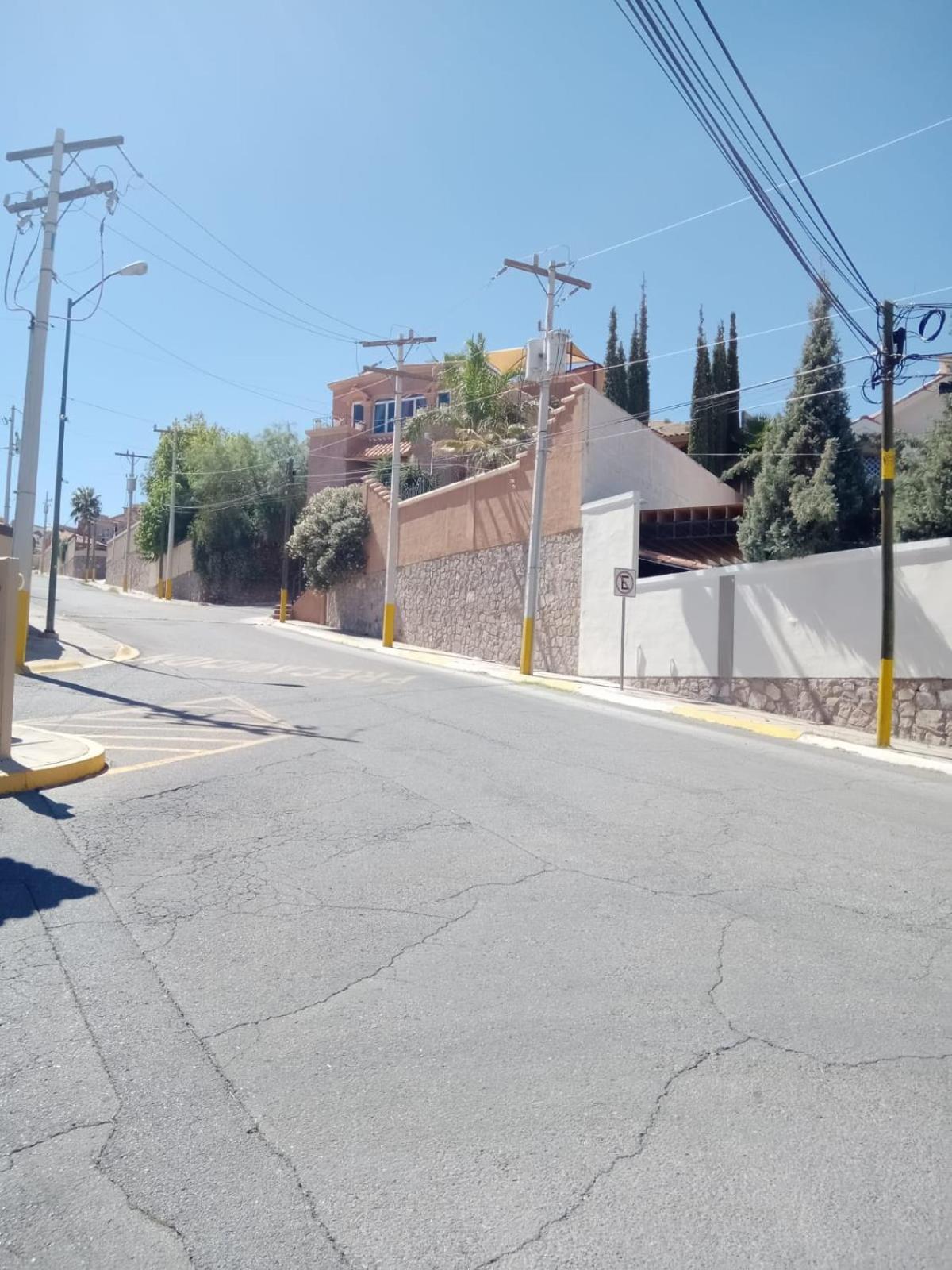 Hermoso Depto Por Uach II Con Terraza Y Linda Vista Chihuahua Eksteriør billede