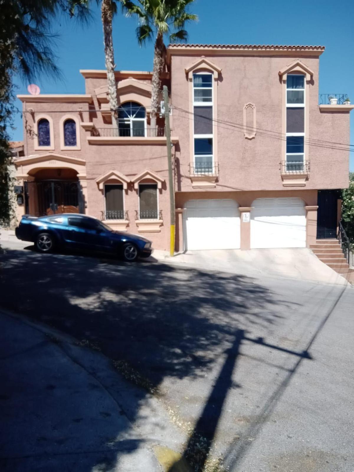 Hermoso Depto Por Uach II Con Terraza Y Linda Vista Chihuahua Eksteriør billede